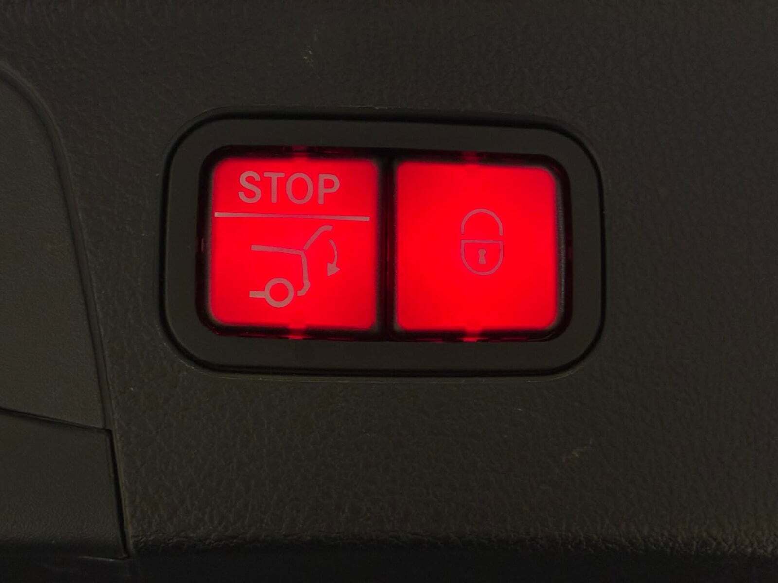 Sort Mercedes GLE63 fra 2021