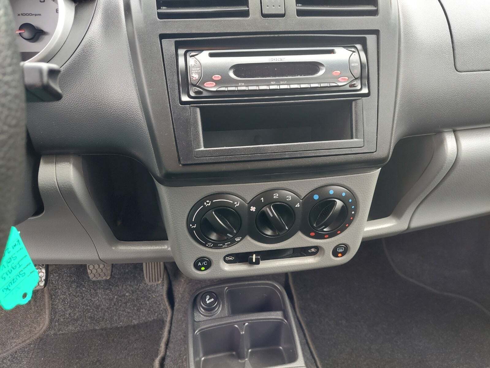 undefined Suzuki Ignis fra 2004