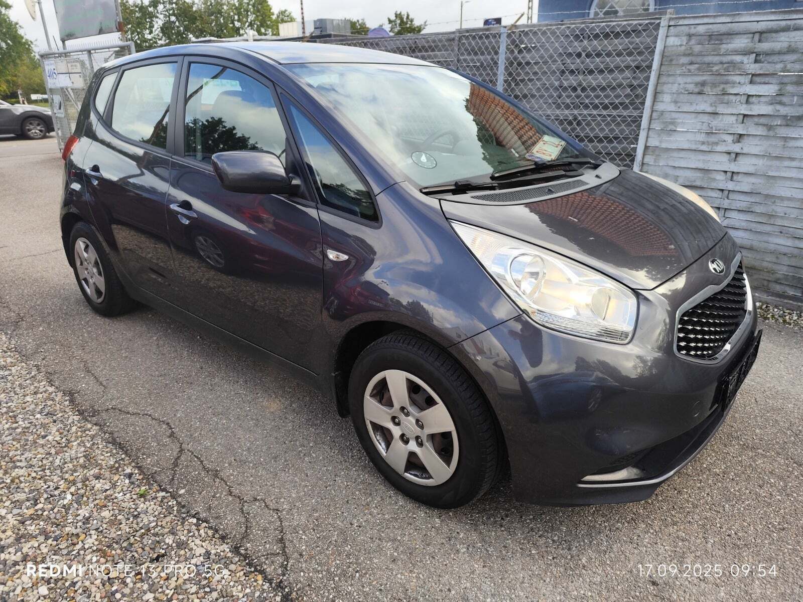 Kia Venga 1,6 CRDi 128 Attraction