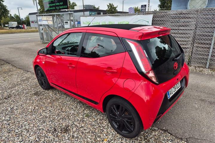 undefined Toyota Aygo fra 2015