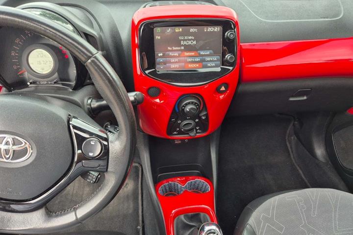 undefined Toyota Aygo fra 2015
