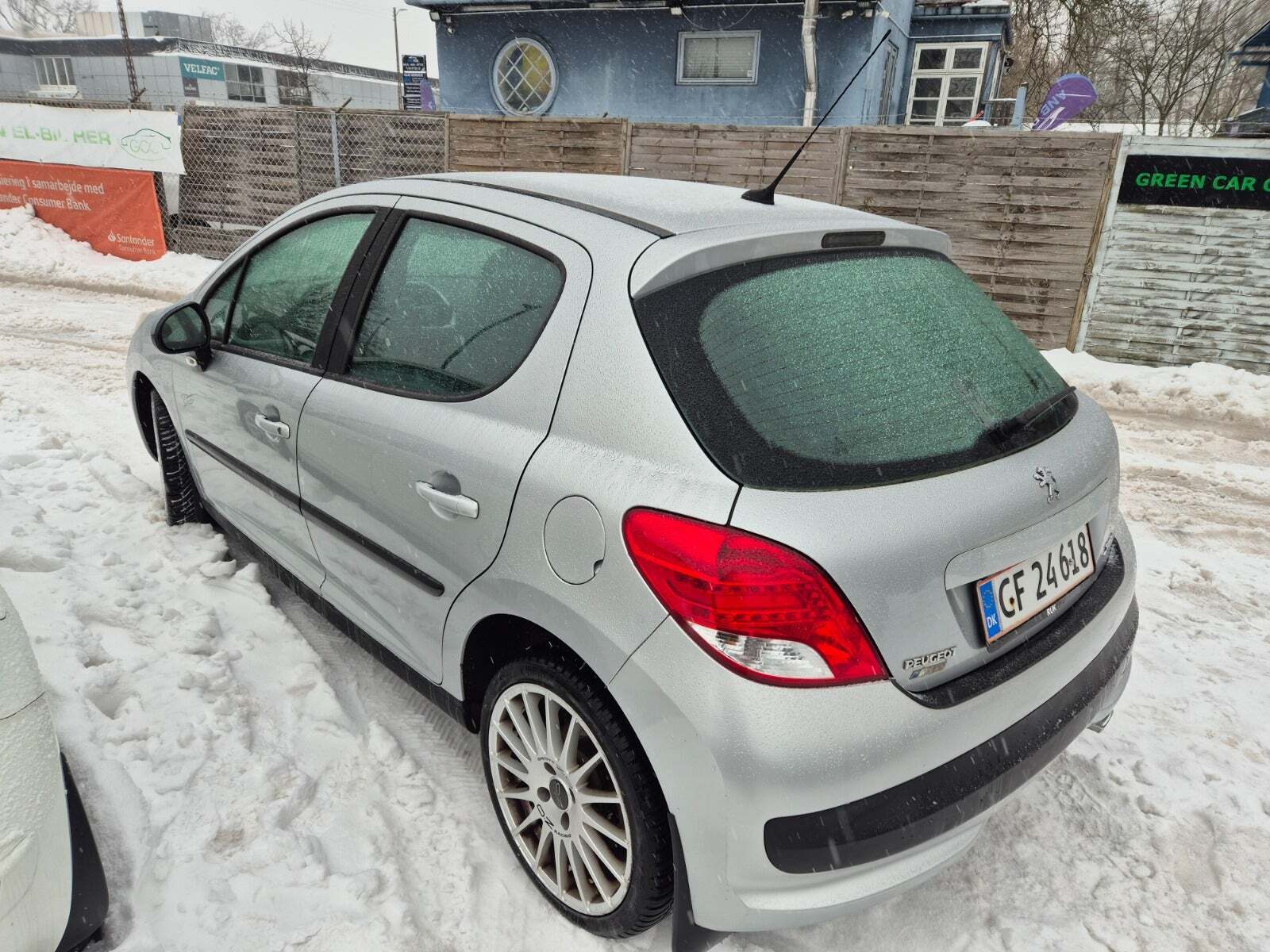 Peugeot 207 1,6