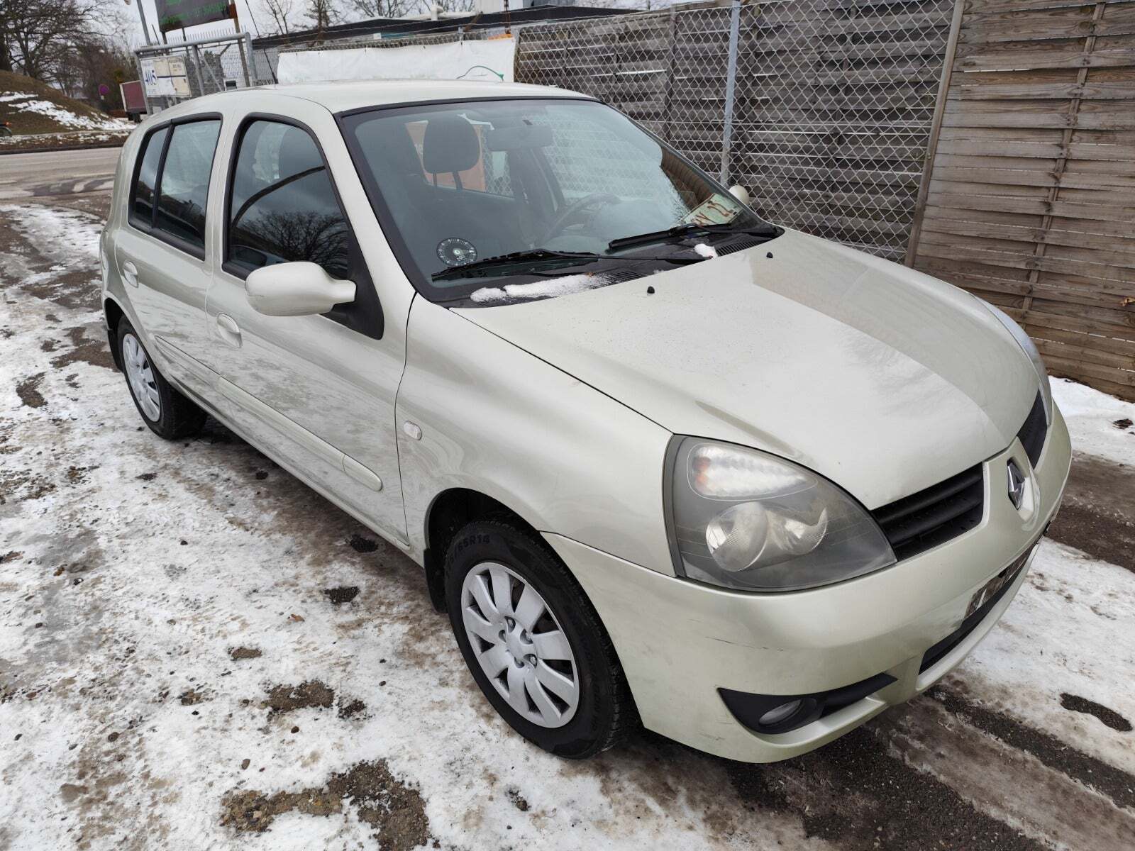 Renault Clio II 1,2 8V Basic