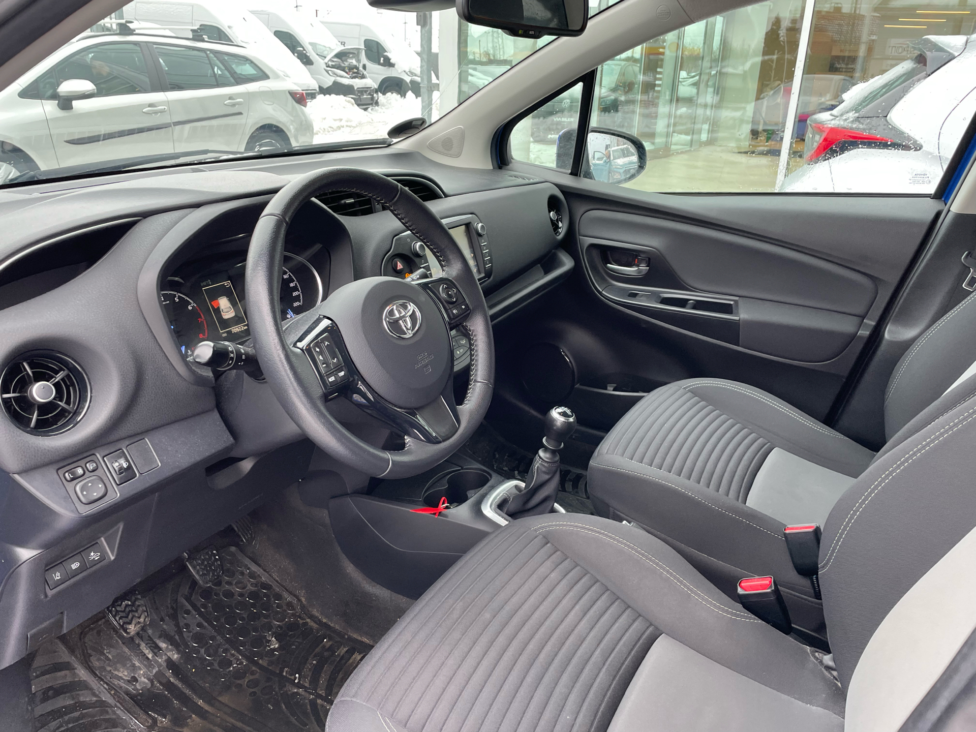 Toyota Yaris 1,5 VVT-I T3 Smartpakke 111HK 5d 6g