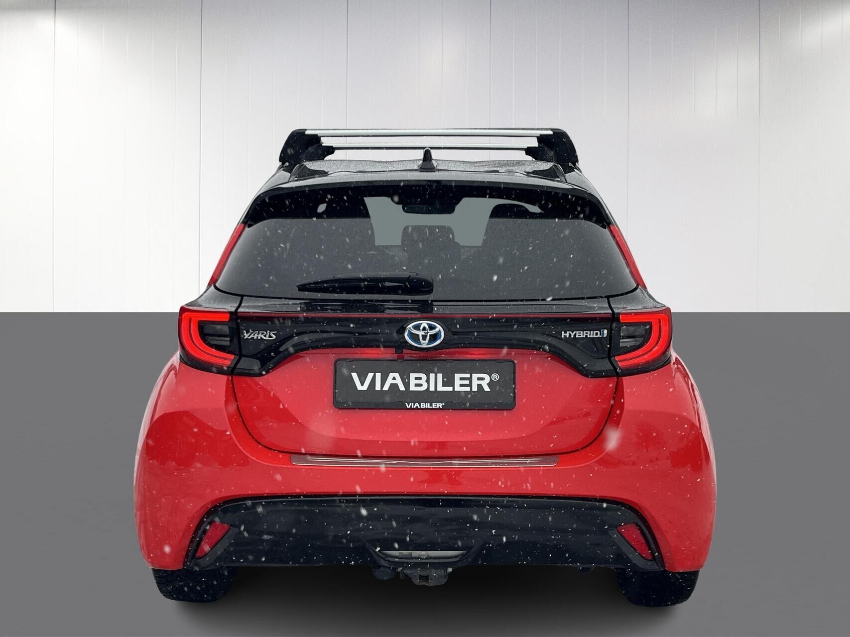 Rød Toyota Yaris fra 2021
