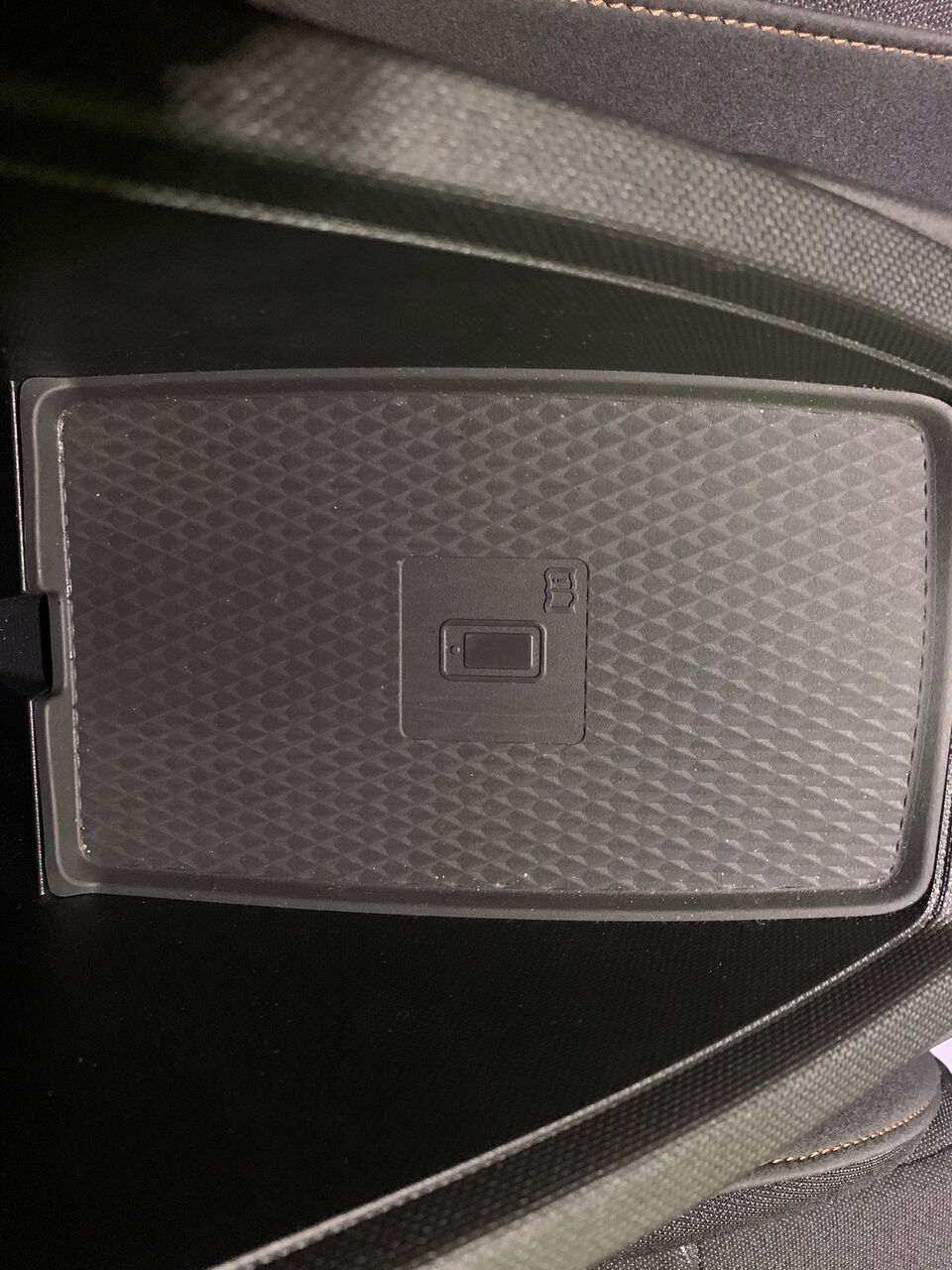 Grå Cupra Born fra 2023