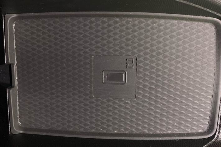 Grå Cupra Born fra 2023