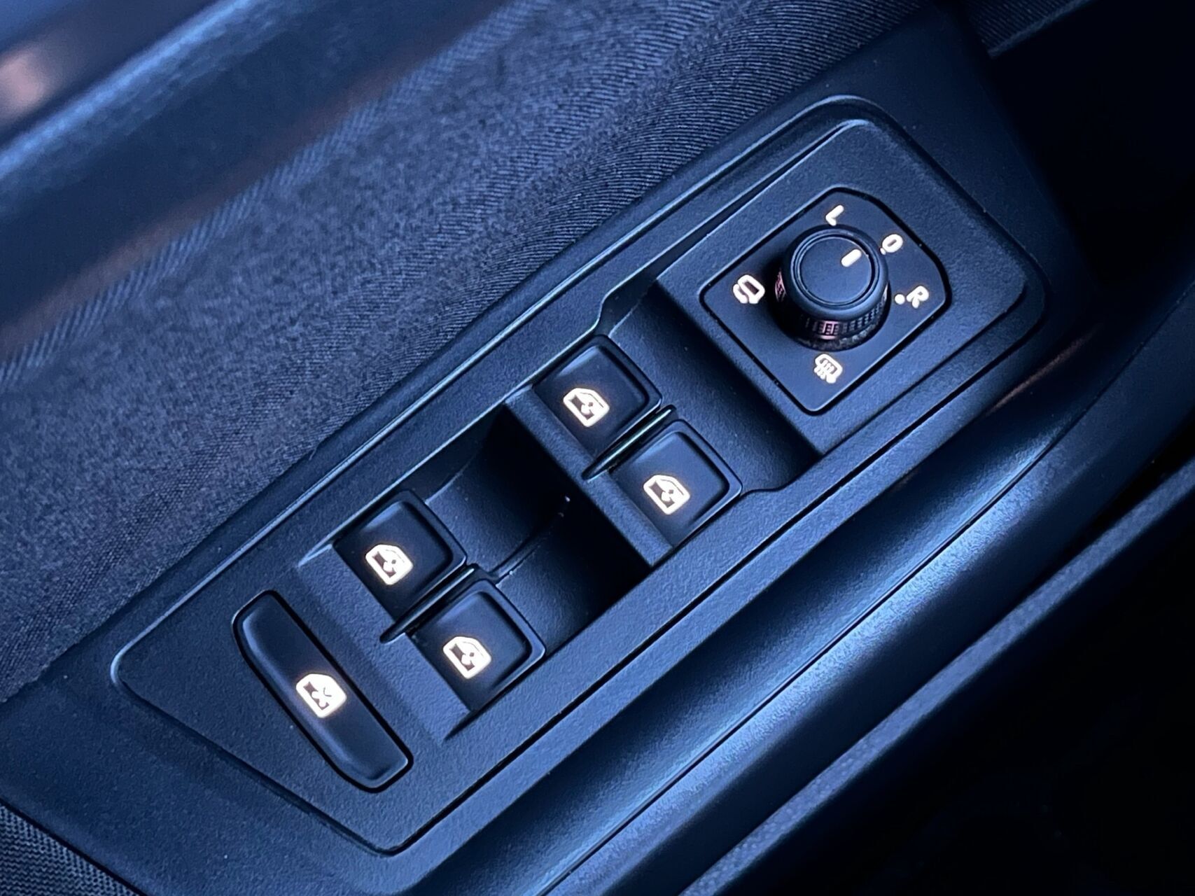 Sort VW T-Roc fra 2023