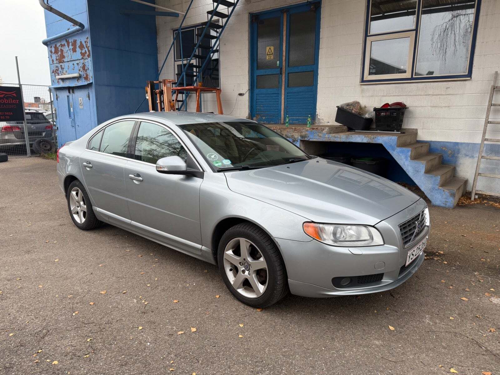 Volvo S80 2,4 D5 Momentum aut.