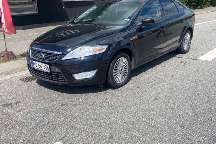 undefined Ford Mondeo fra 2007 set udefra