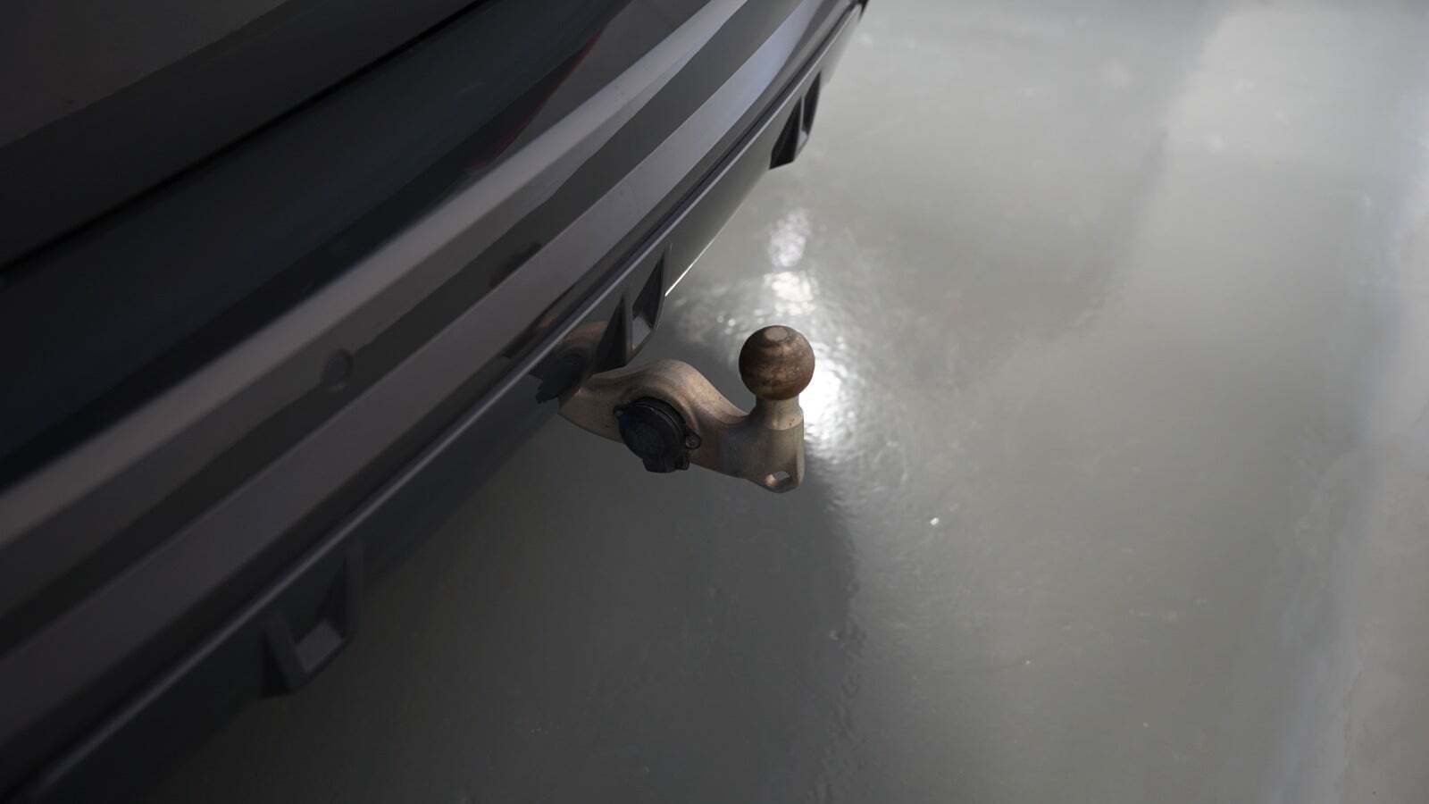 Grå BMW X5 fra 2022