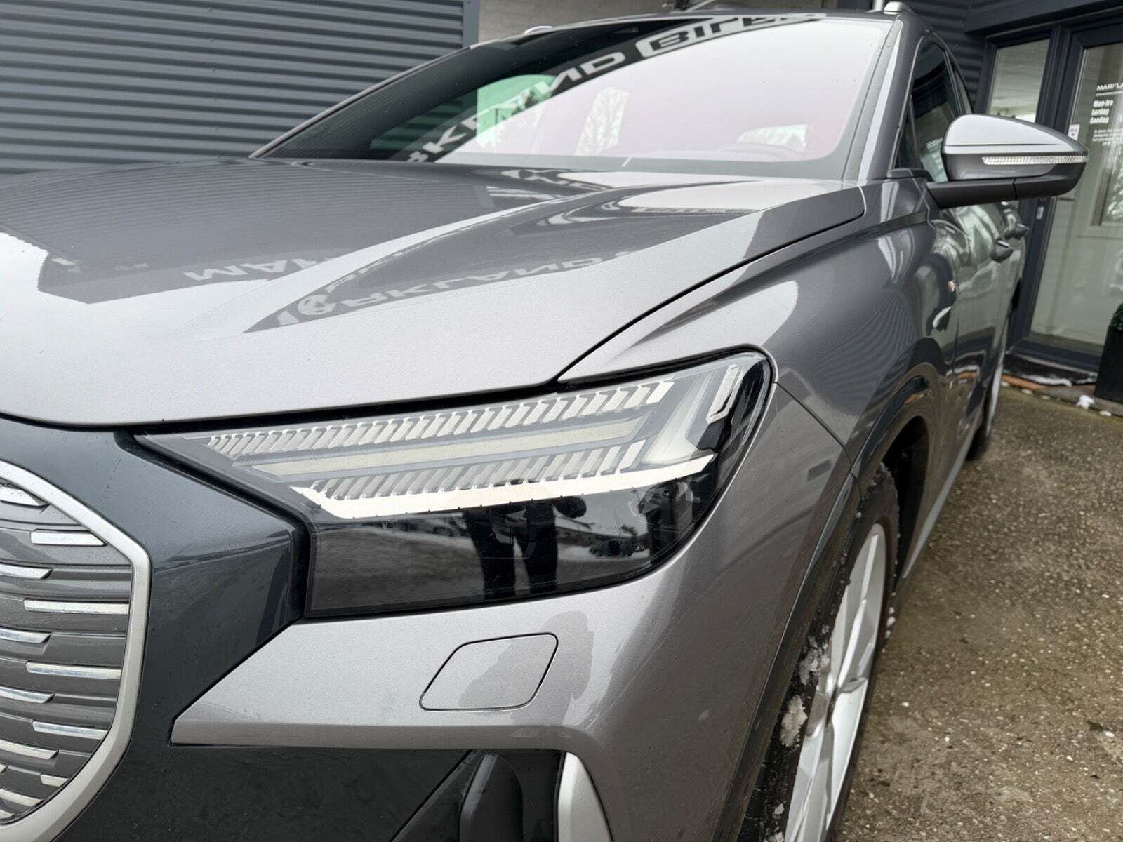 Audi Q4 e-tron 40 S-line