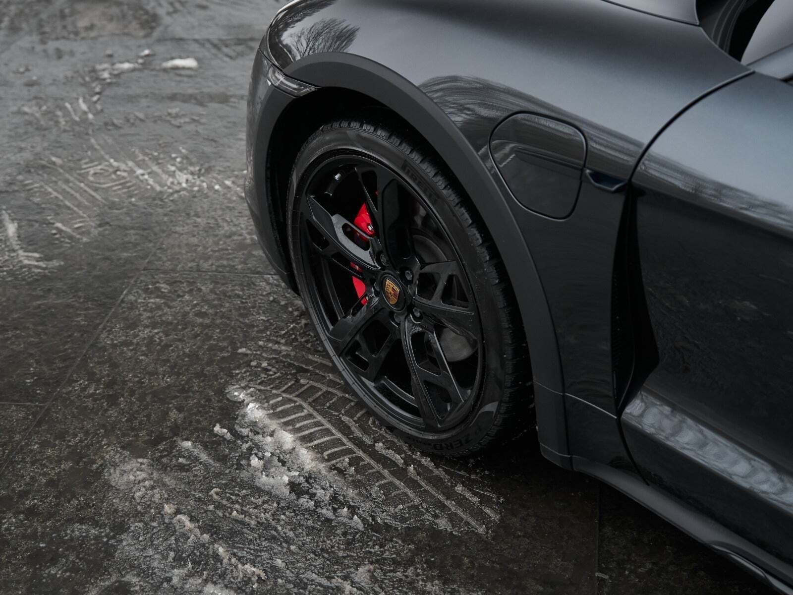 Porsche Taycan 4S Performance+ Cross Turismo