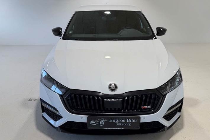 Hvid Skoda Octavia fra 2021