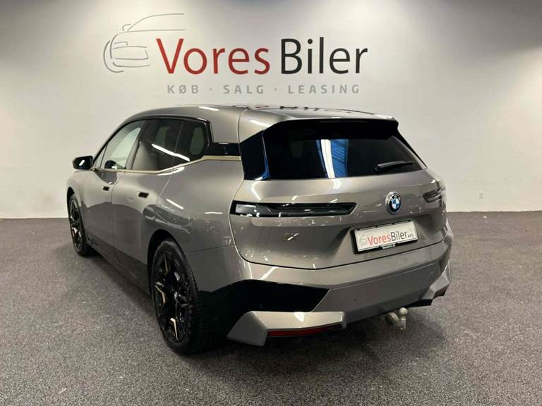 BMW iX xDrive40 Sport