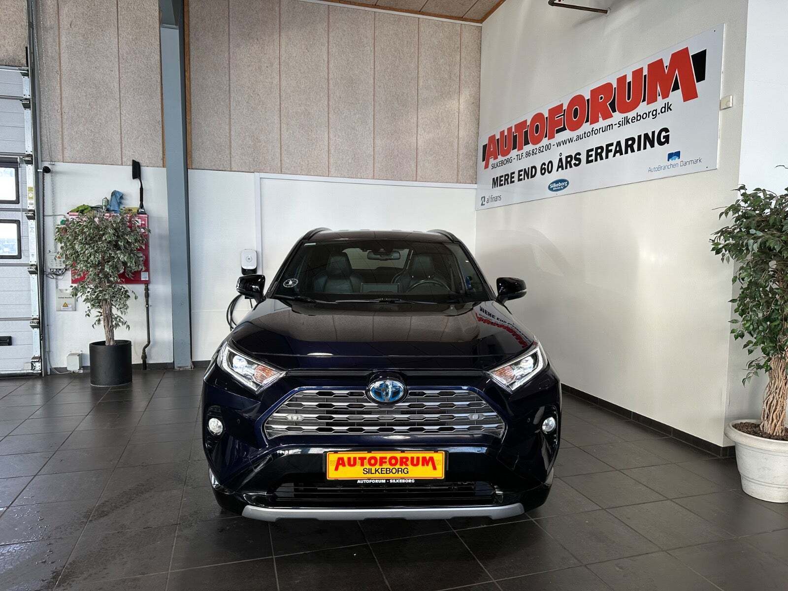 Toyota RAV4 2,5 Hybrid H3 Style MDS Van