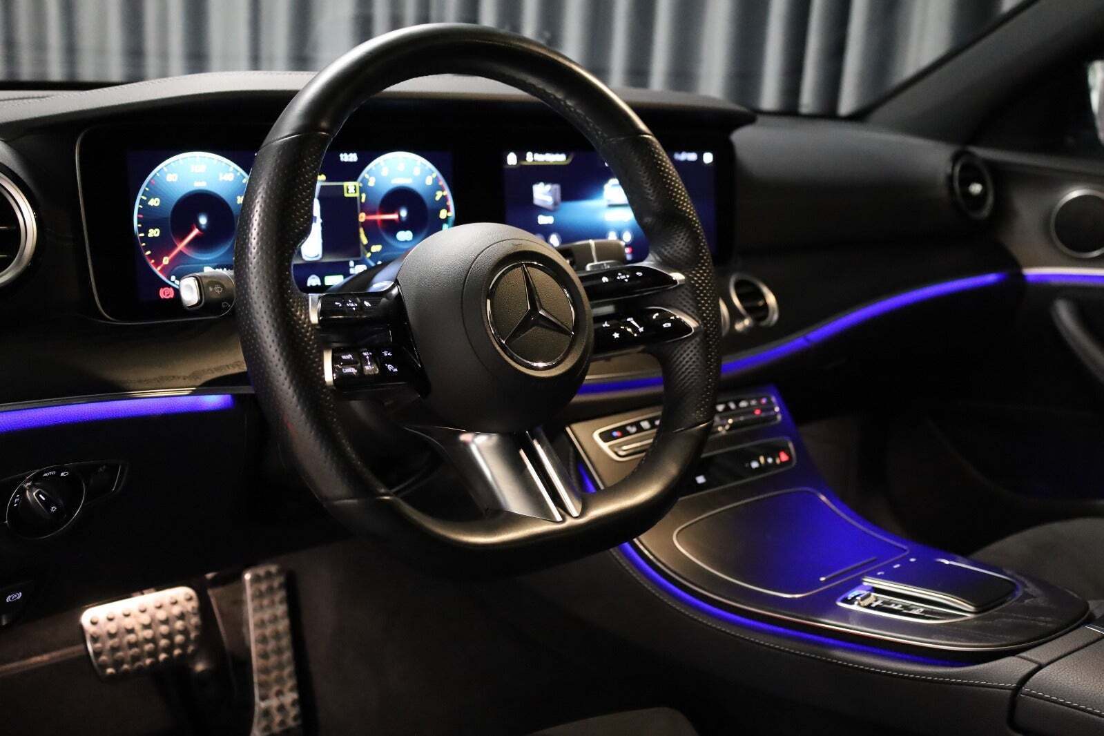 Mercedes E300 e 2,0 AMG Line stc. aut.