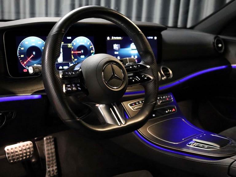 Mercedes E300 e 2,0 AMG Line stc. aut.
