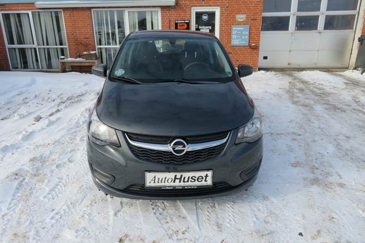 Grå Opel Karl fra 2018