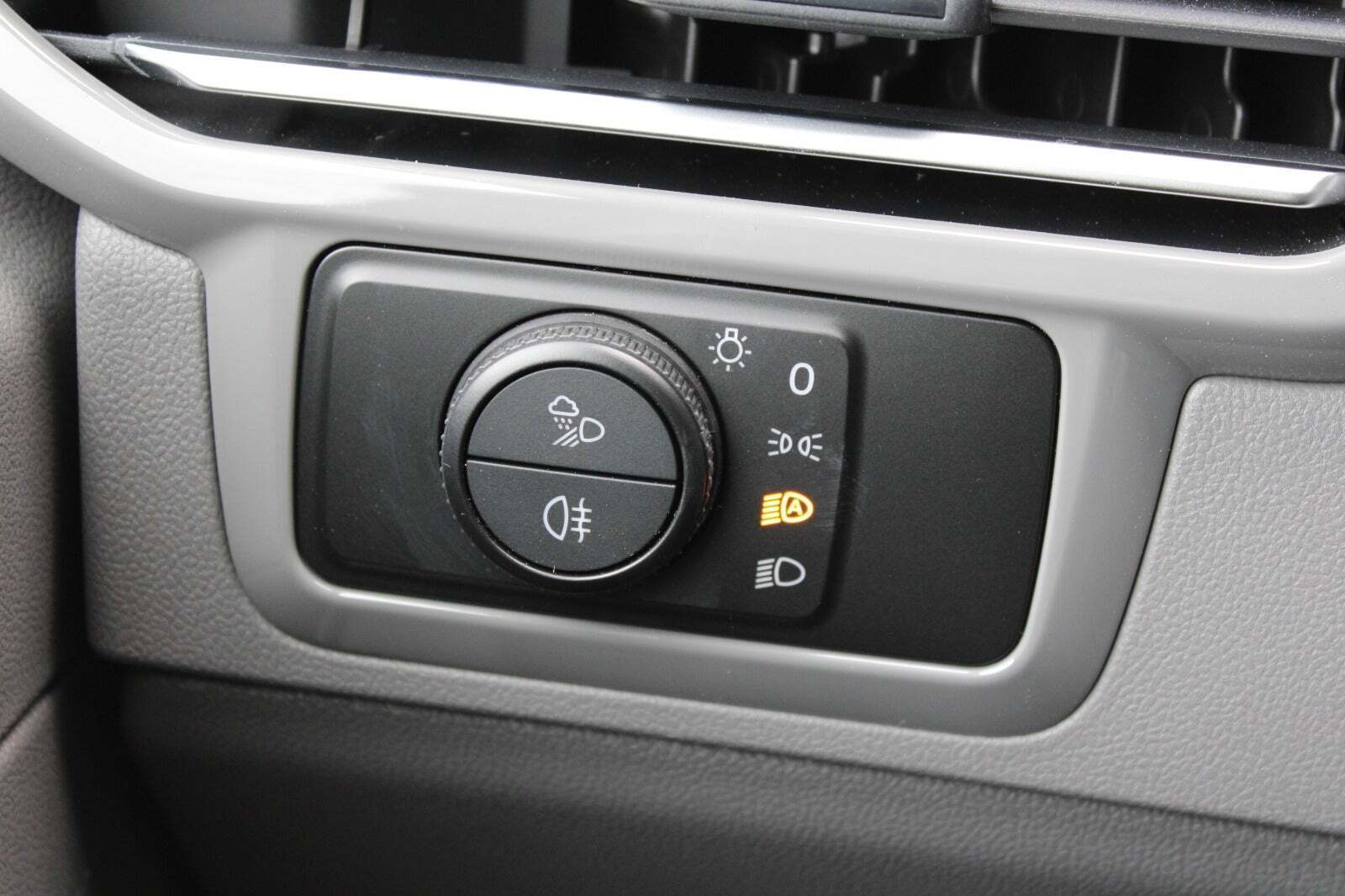 Grå VW e-Caravelle fra 2026