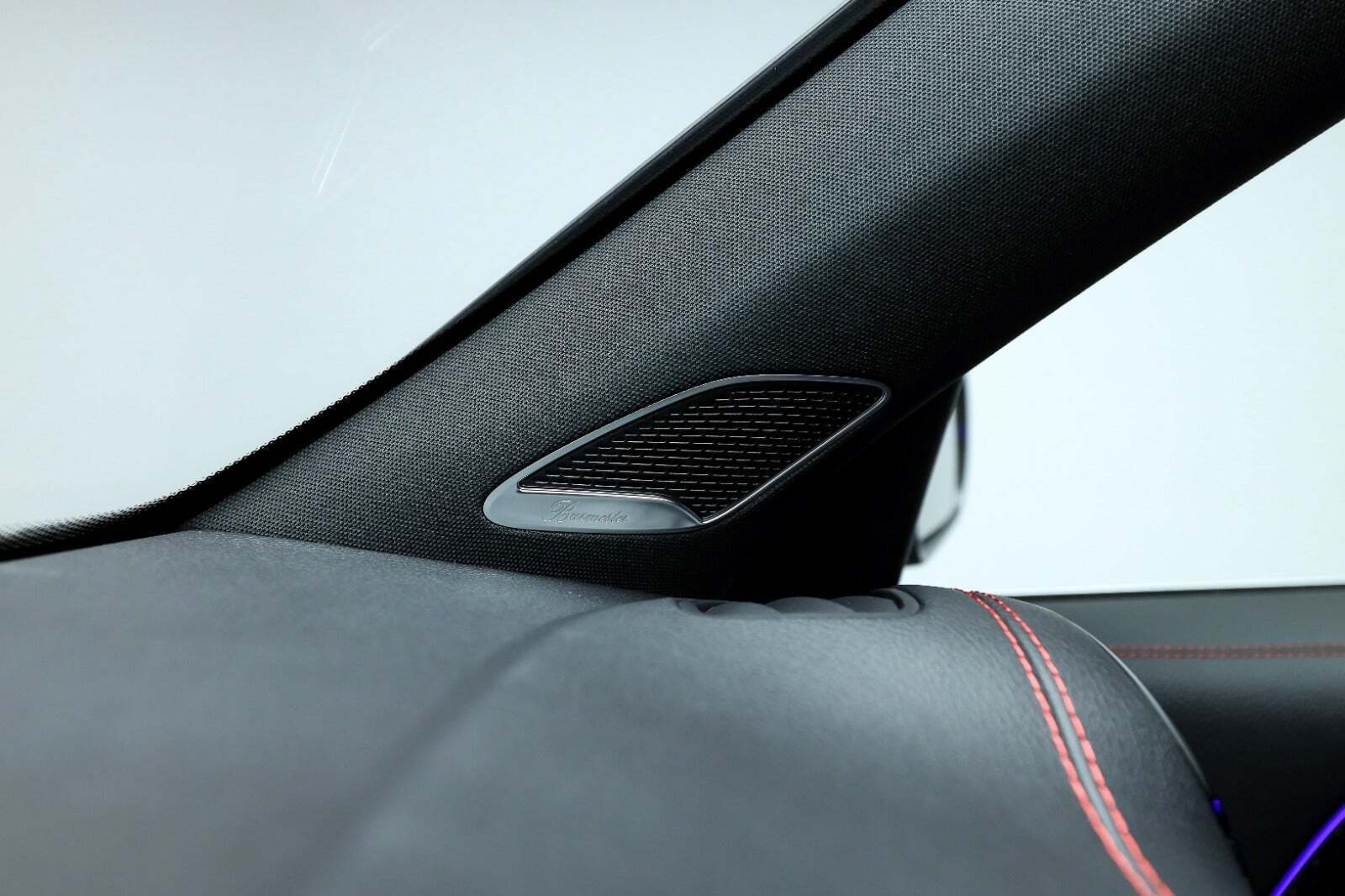 Sort Mercedes EQB250+ fra 2026