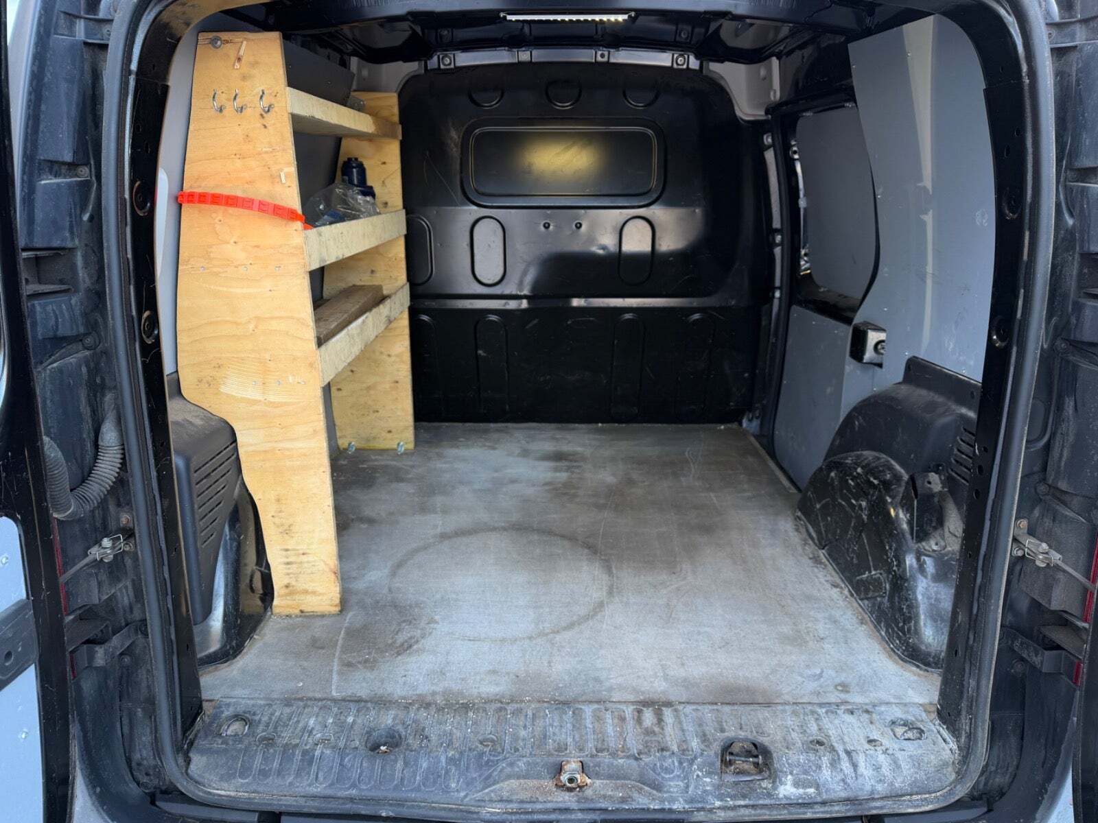 Sort Mercedes Citan 109 fra 2017