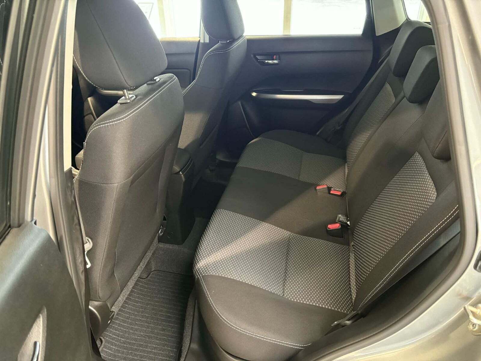 Suzuki Vitara 1,4 mHybrid Active