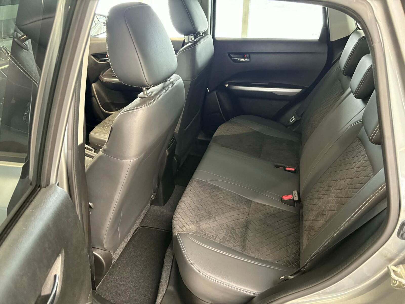 Suzuki Vitara 1,4 mHybrid Adventure