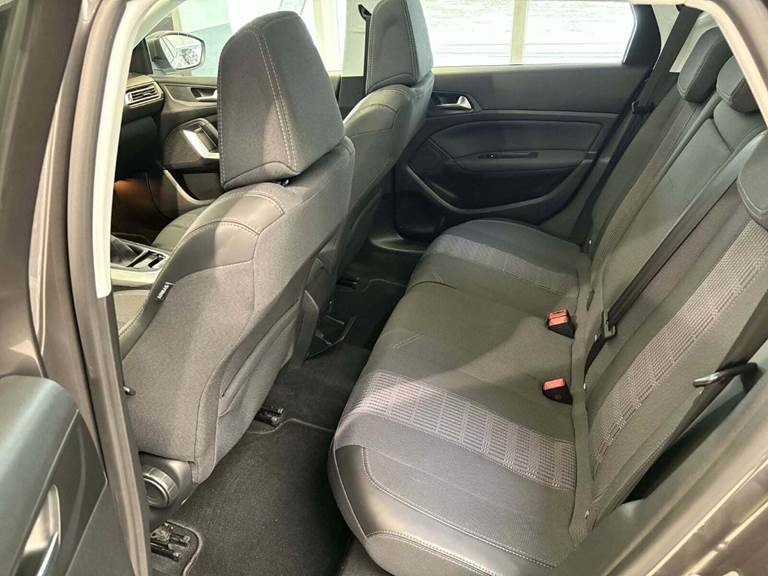 Peugeot 308 1,6 BlueHDi 120 Allure+ SW