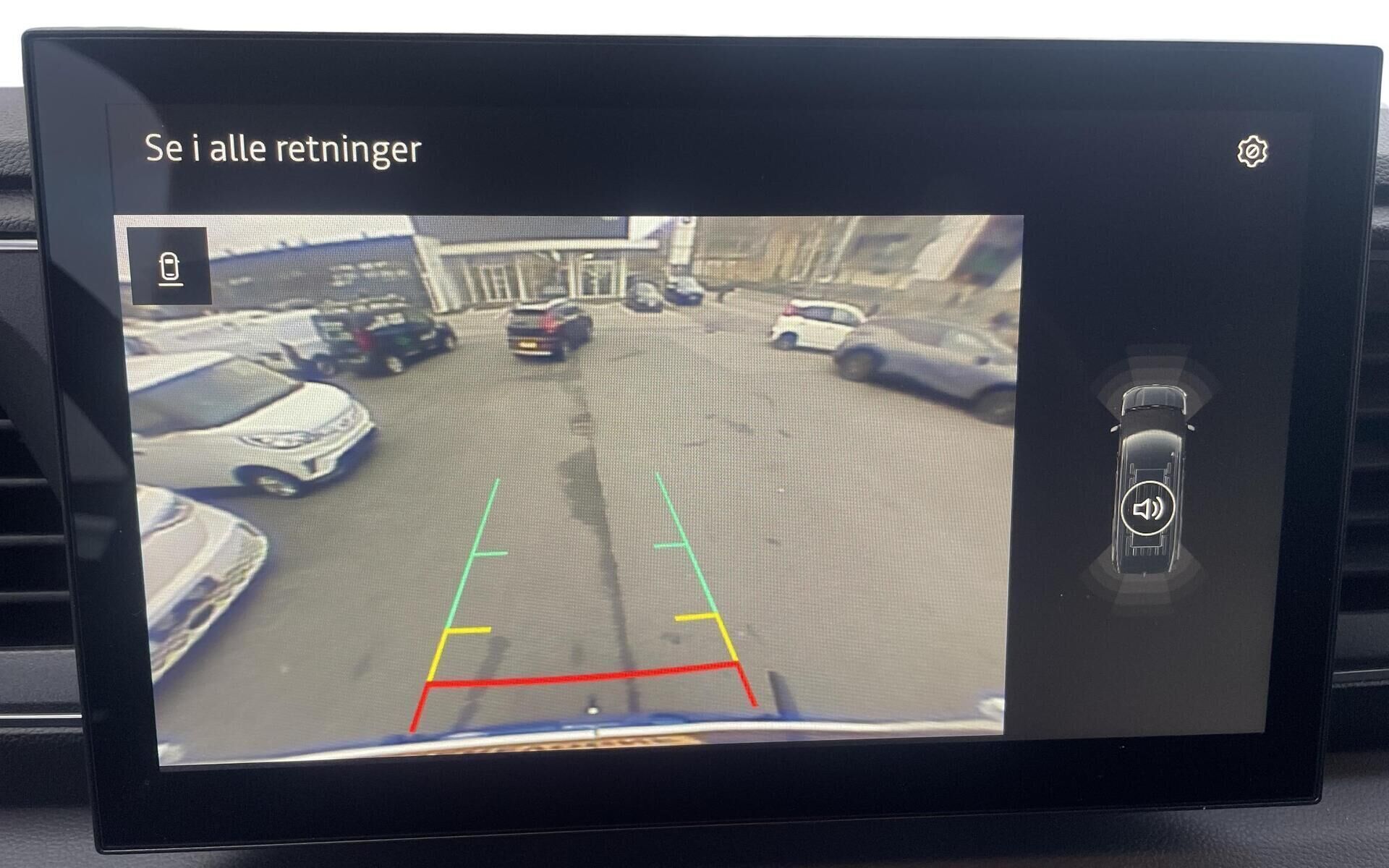 Hvid Nissan Interstar fra 2026