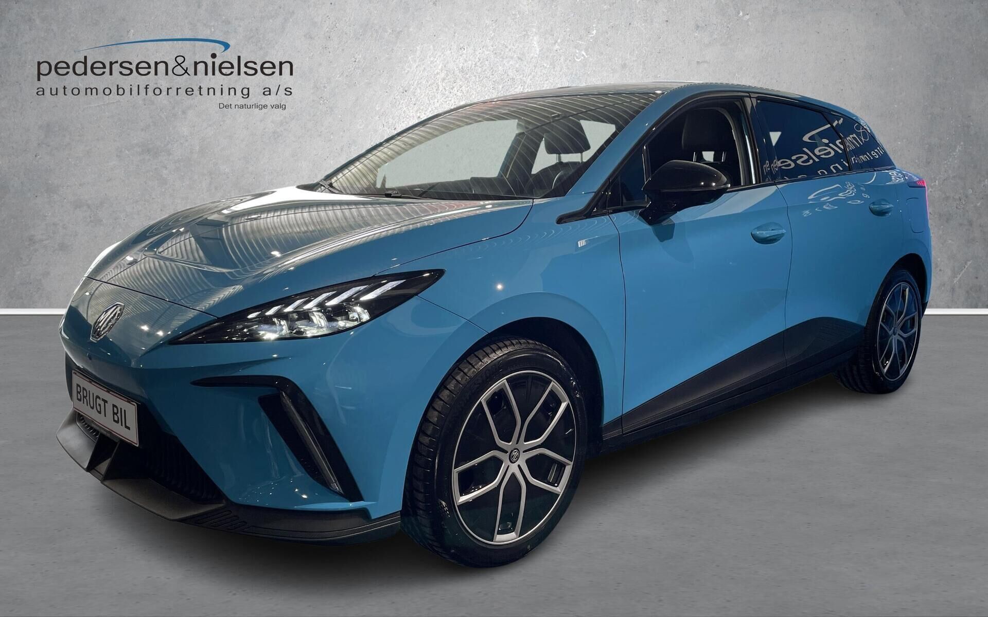 MG MG4 Electric EL Luxury 204HK 5d Aut.