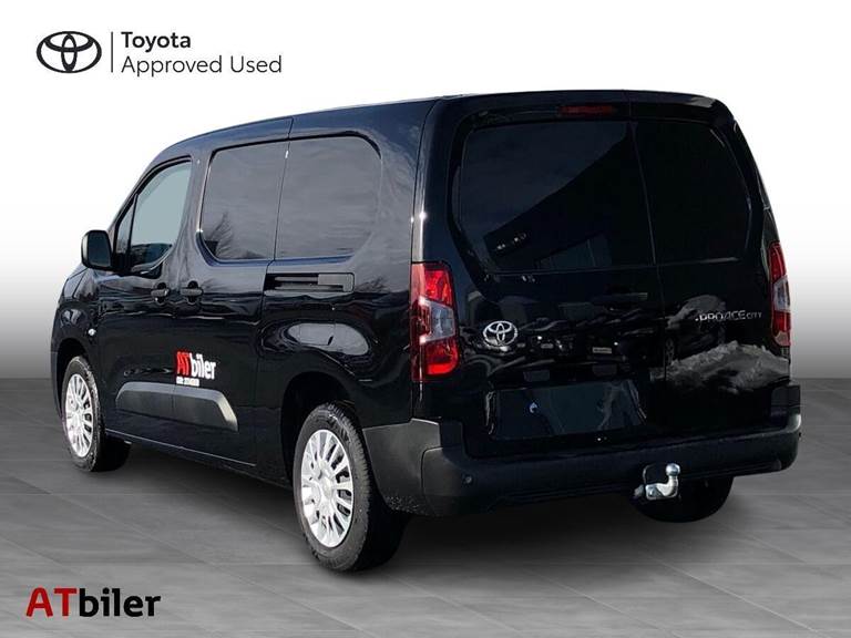 Toyota ProAce City 1,5 Long D Comfort Master To Skydedør 102HK Van