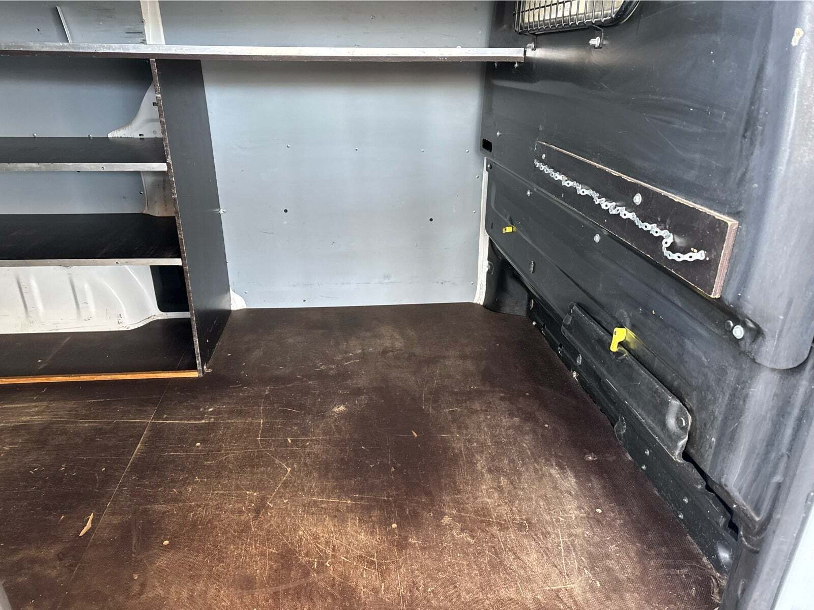 Hvid Peugeot Expert fra 2020