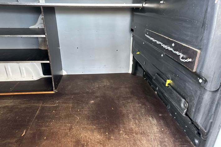 Hvid Peugeot Expert fra 2020