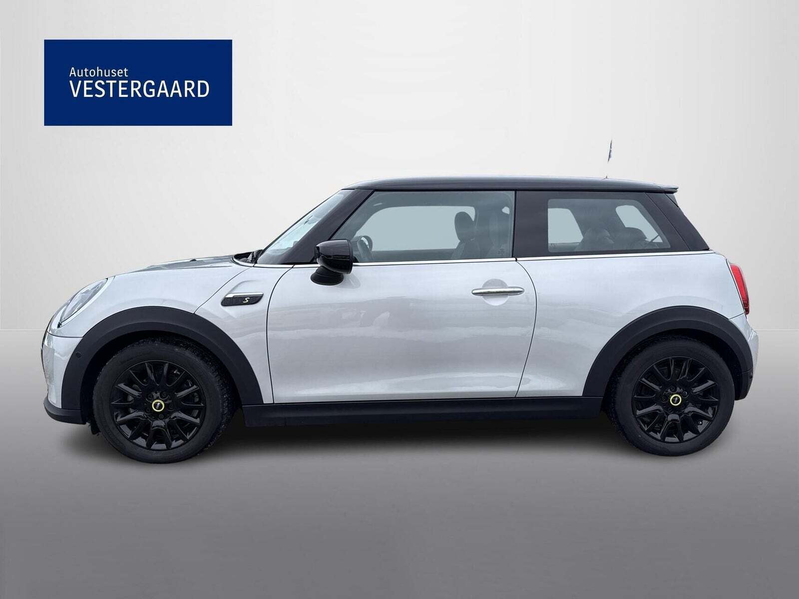 Mini Cooper SE Classic Trim