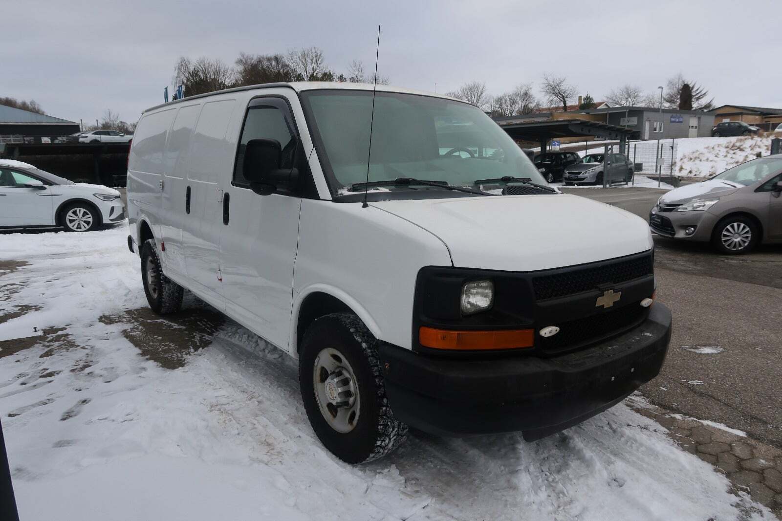 Chevrolet Express 4,8 2500 aut. Van