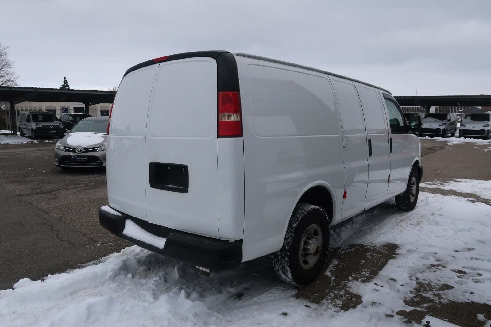 Chevrolet Express 4,8 2500 aut. Van