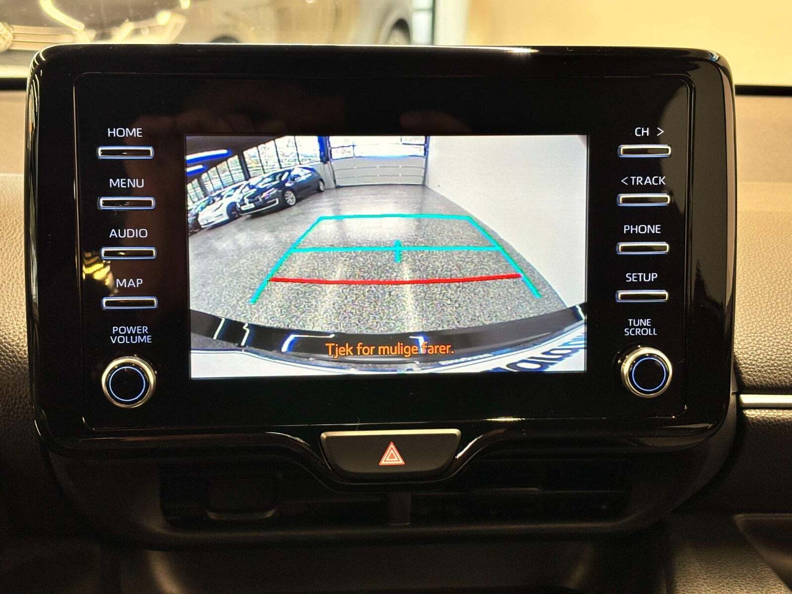 Sort Toyota Yaris fra 2021