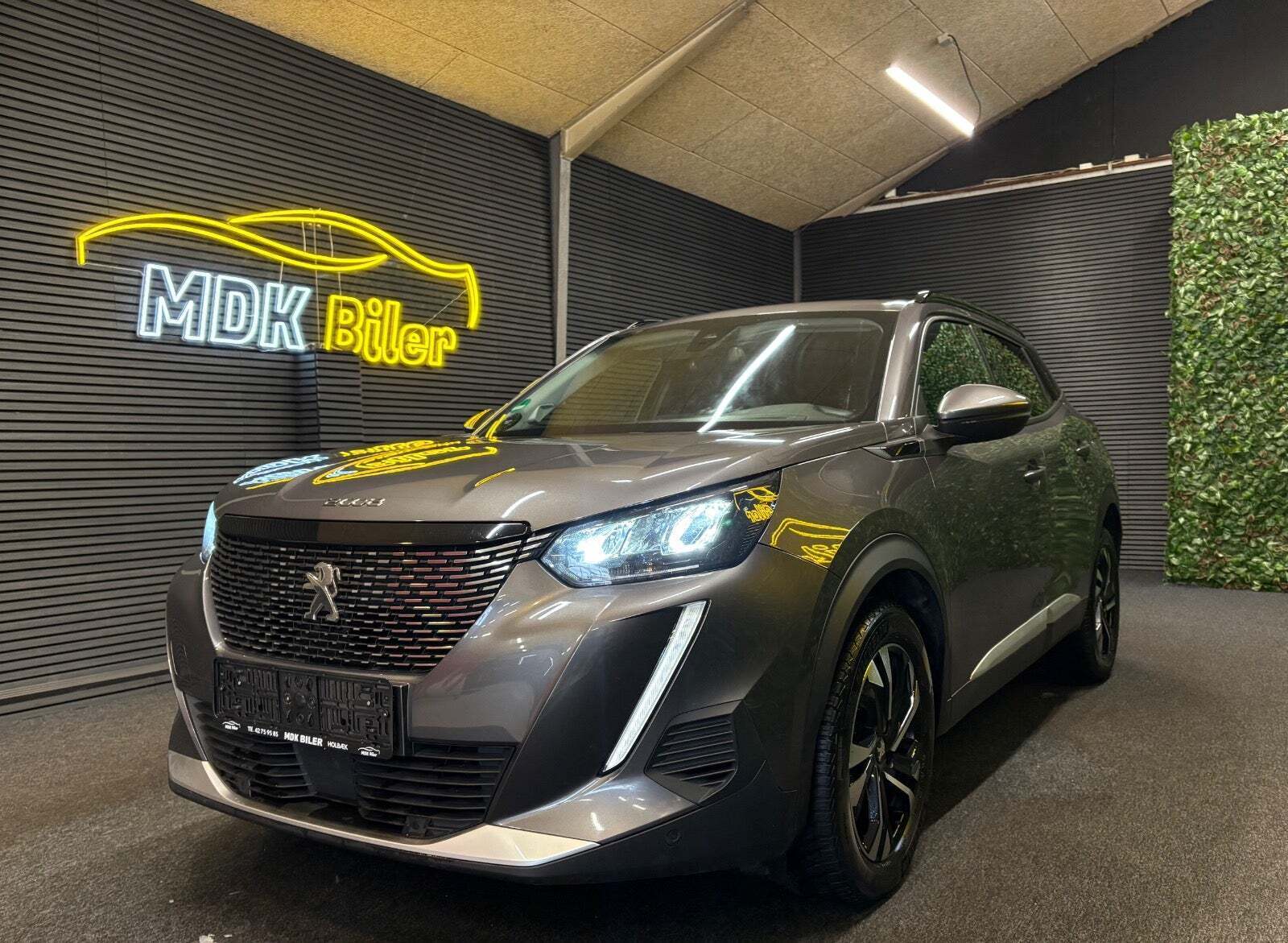 Peugeot 2008 1,2 PureTech 100 Allure