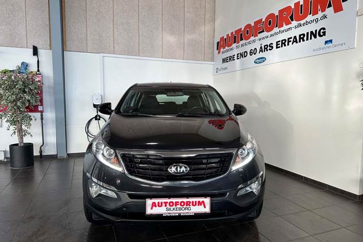 Grå Kia Sportage fra 2014