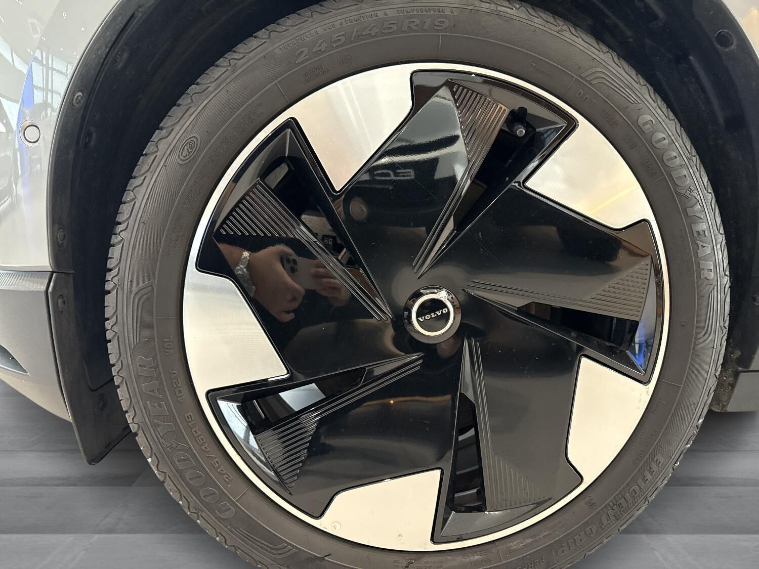 Volvo EX30 Extended Range Ultra