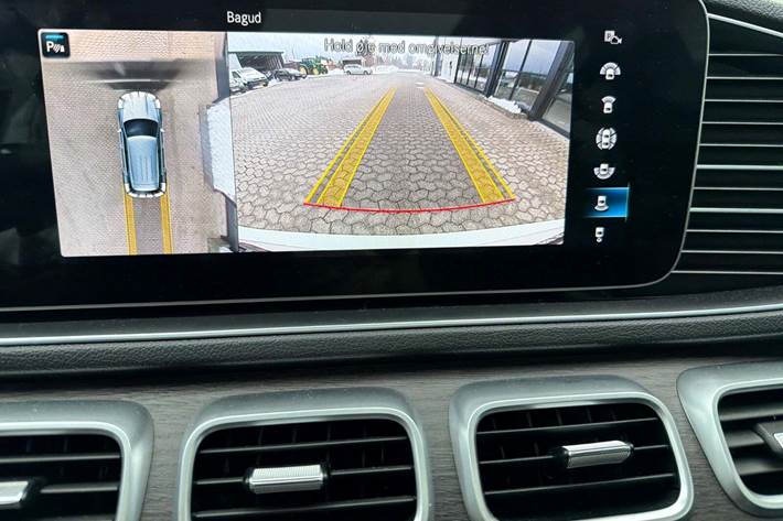 Hvid Mercedes GLE350 de fra 2022