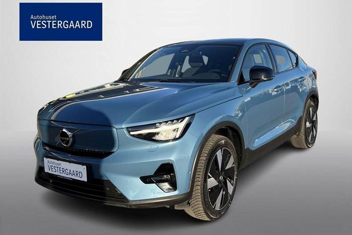 Blå Volvo C40 fra 2023 set udefra