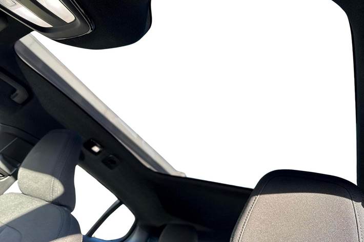 Blå Volvo C40 fra 2023