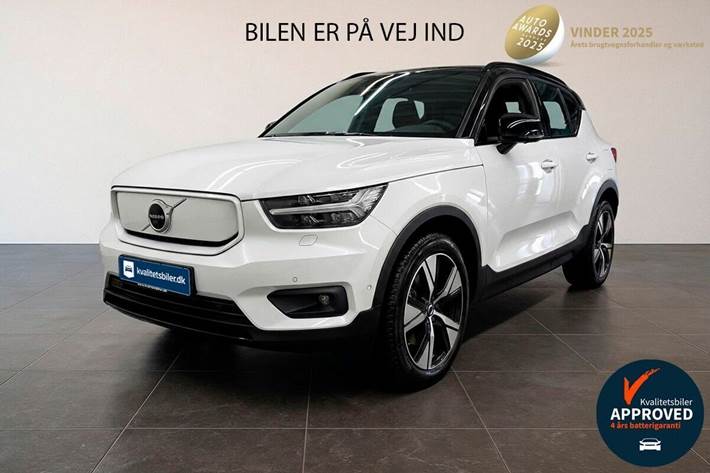 Hvid Volvo XC40 fra 2021 set udefra