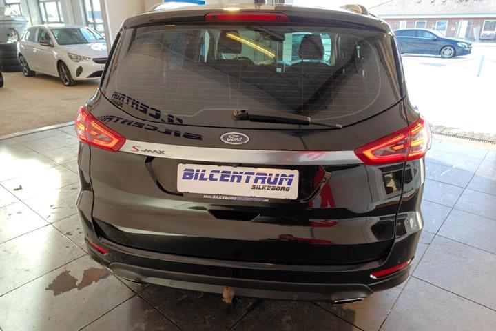 Sort Ford S-MAX fra 2020
