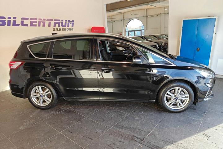 Sort Ford S-MAX fra 2020