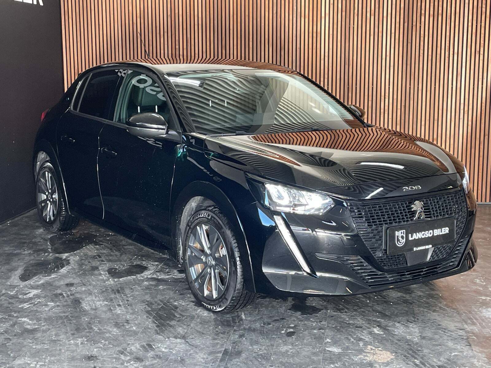 Peugeot e-208 50 Active Pack