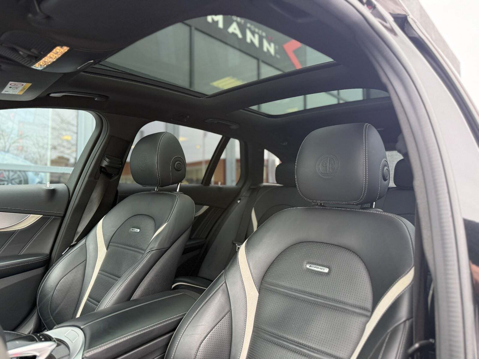 Sort Mercedes C63 fra 2017