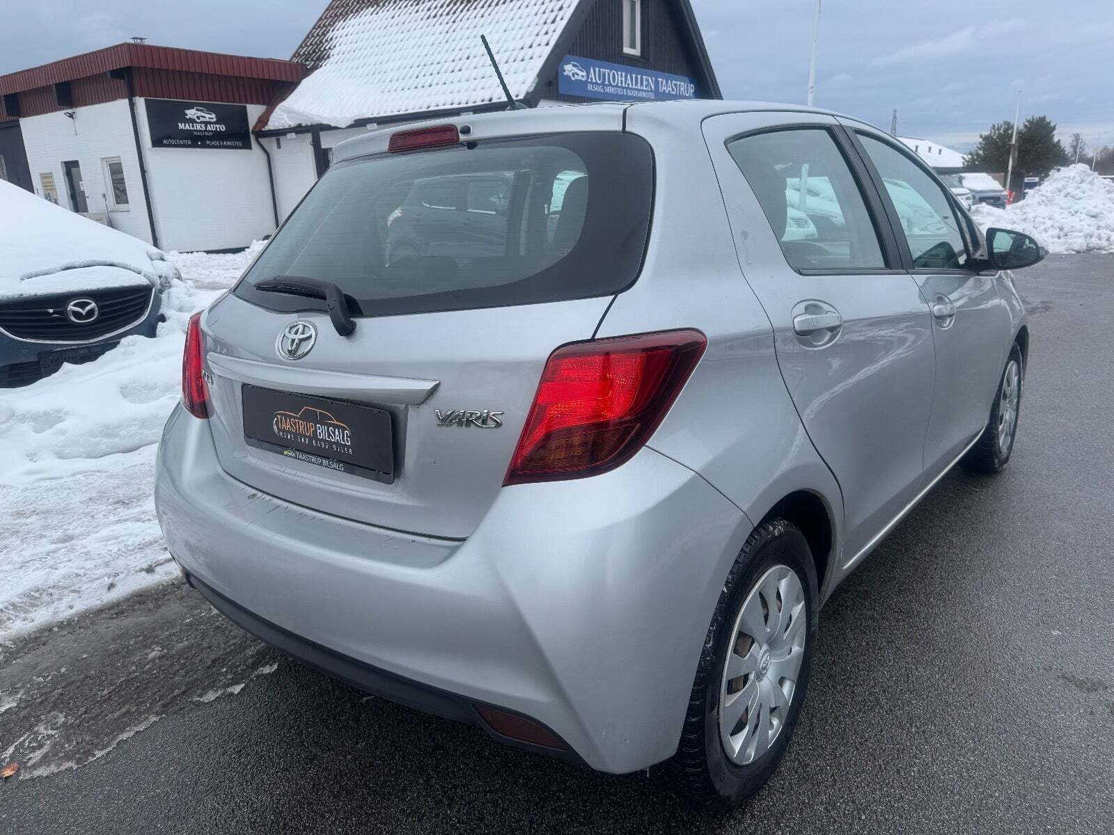 Toyota Yaris 1,0 VVT-i T2